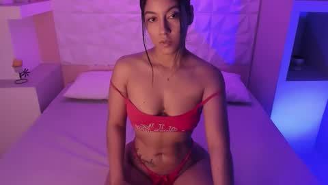 LiizJones online show from January 7, 2026, 9:39 pm