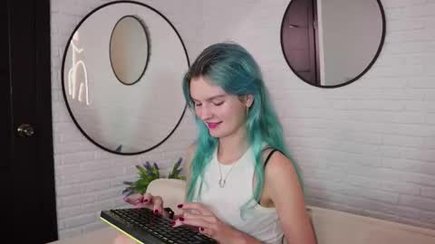 lika_sky online show from September 28, 2025, 8:36 pm