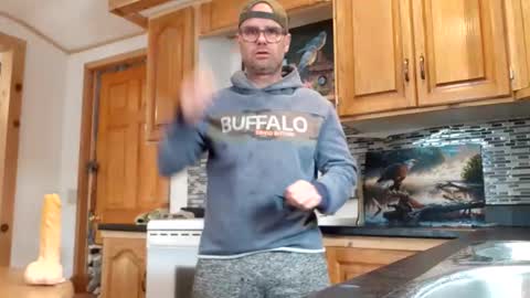 St pierre online show from December 21, 2025, 3:41 pm