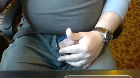 Snapshot of likestobewatchedm chatting on March 1, 2025, 4:00 pm N online show from March 1, 2025, 4:00 pm