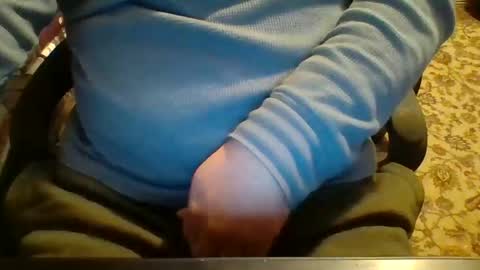 Snapshot of likestobewatchedm chatting on March 7, 2025, 12:15 am N online show from March 7, 2025, 12:15 am