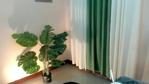 Leng online show from February 6, 2025, 7:07 pm