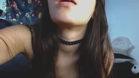 lil angel7 online show from October 22, 2025, 7:24 pm