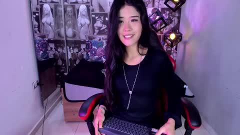 Lili Cey online show from September 30, 2025, 7:30 pm
