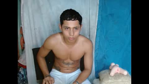 lil_condor_baby online show from September 18, 2025, 9:28 pm