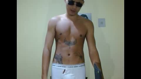 lil_condor_baby online show from December 3, 2025, 1:13 am