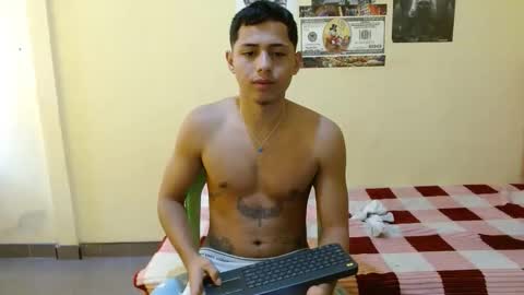 lil_condor_baby online show from December 19, 2025, 8:49 pm