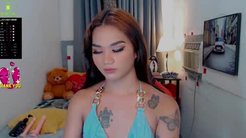 LILY online show from January 8, 2025, 1:52 pm