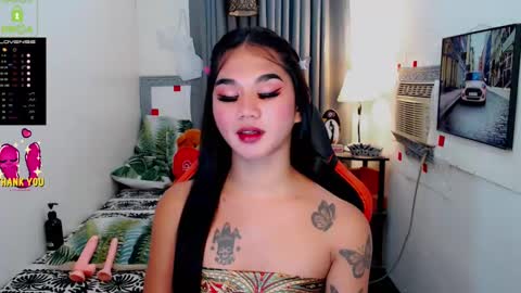 LILY online show from March 7, 2025, 3:28 pm