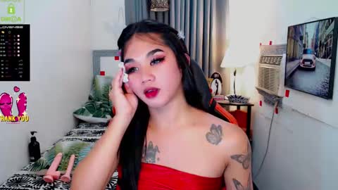 LILY online show from March 7, 2025, 6:43 pm