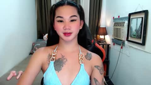 LILY online show from October 11, 2025, 6:34 am
