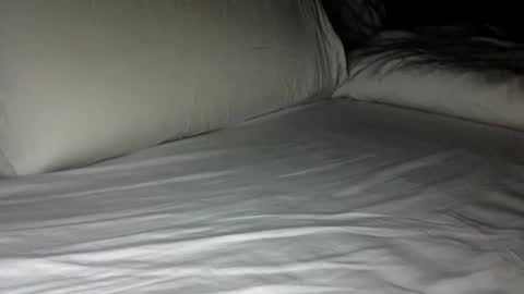 LIL i online show from February 22, 2026, 11:47 pm