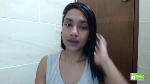 Snapshot of lil_ith chatting on February 5, 2025, 8:00 am Lilith online show from February 5, 2025, 8:00 am