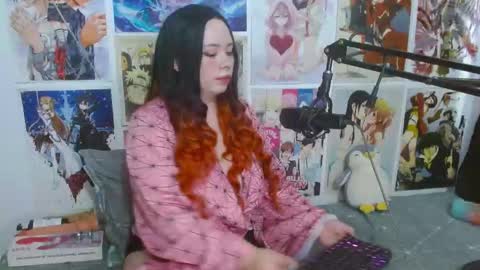 Snapshot of lil_la1 chatting on November 15, 2025, 7:10 pm LilLa online show from November 15, 2025, 7:10 pm