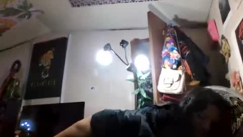 lil_luluvert online show from July 19, 2026, 7:34 am