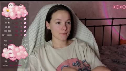 little moon online show from January 8, 2025, 5:05 pm