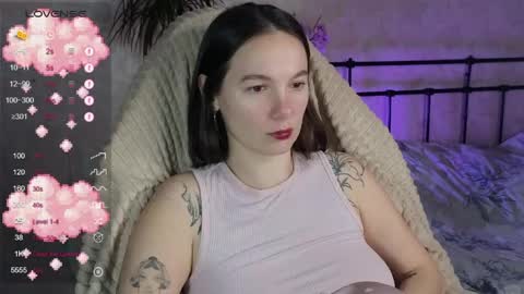 little moon online show from April 18, 2026, 7:07 pm