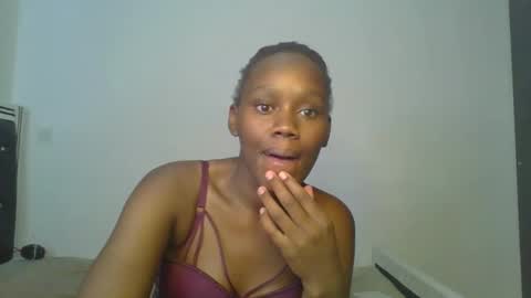 lil_meg online show from February 22, 2026, 12:04 pm