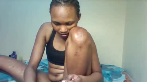 Lil miss online show from November 23, 2025, 1:38 am