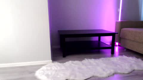 INST Lil happines s online show from February 8, 2025, 9:46 am