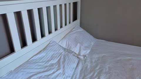 Emma online show from April 18, 2026, 4:38 am