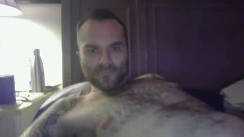 Snapshot of lil_tea_break_6996 chatting on December 7, 2024, 5:04 am t online show from December 7, 2024, 5:04 am