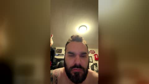 Snapshot of lil_tea_break_6996 chatting on March 21, 2026, 3:22 am t online show from March 21, 2026, 3:22 am