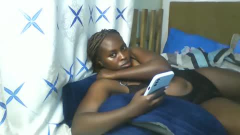 Snapshot of lil_wamboi chatting on May 16, 2026, 7:45 pm lil_wamboi online show from May 16, 2026, 7:45 pm