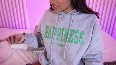 L I L A   online show from February 3, 2026, 4:21 am