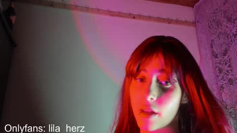 Ren online show from October 25, 2025, 3:47 am