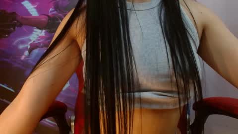 Snapshot of lila_pinky chatting on January 11, 2025, 4:57 pm L I L A online show from January 11, 2025, 4:57 pm