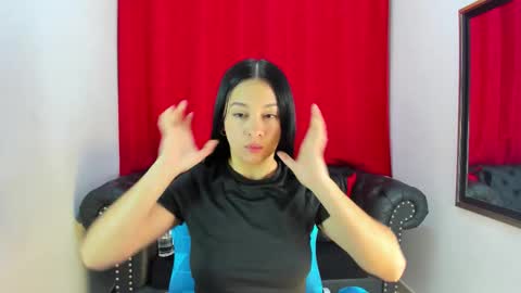 L I L A online show from December 17, 2025, 12:44 pm