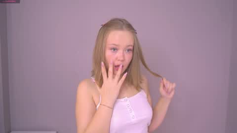 Sofi online show from November 12, 2025, 3:12 pm