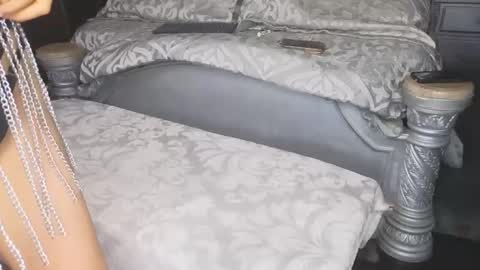 Snapshot of lilahxxxaxel chatting on October 20, 2025, 1:22 pm Lilah Onlyfans Lilahsexygoddess01 online show from October 20, 2025, 1:22 pm