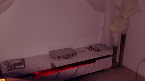 Rebecca online show from October 25, 2025, 12:40 am