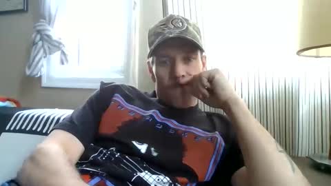 Snapshot of lildeer1980 chatting on May 2, 2026, 9:53 pm lildeer1980 online show from May 2, 2026, 9:53 pm