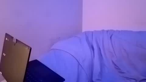 Snapshot of lildman420 chatting on October 11, 2025, 8:24 am lildman420 online show from October 11, 2025, 8:24 am
