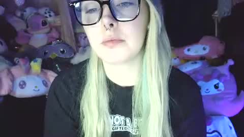 Snapshot of lilemmy1999 chatting on February 6, 2025, 11:54 am emily ryanson online show from February 6, 2025, 11:54 am