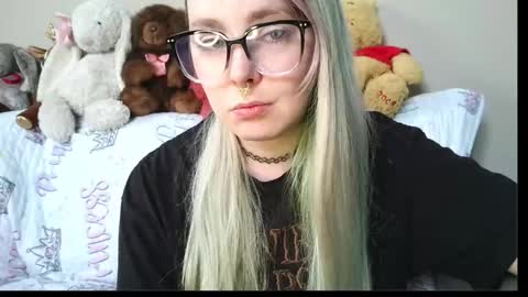 emily ryanson online show from March 19, 2026, 9:30 pm