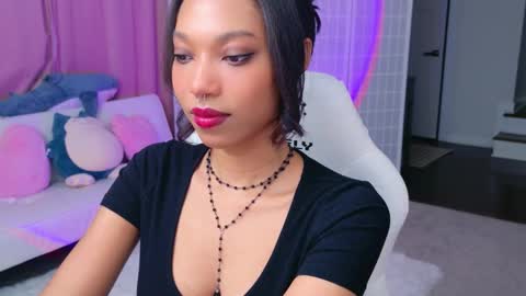 evie online show from February 28, 2026, 2:45 am