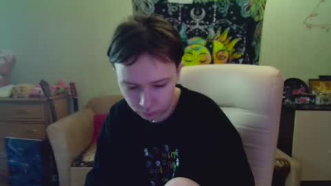 Snapshot of lileyfoxxx chatting on December 9, 2024, 11:15 am Lil online show from December 9, 2024, 11:15 am