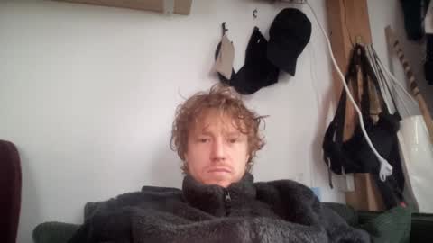 lilginge1 online show from January 16, 2025, 10:32 am