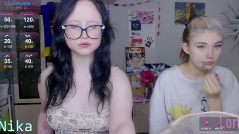 Nika and Lori online show from December 6, 2024, 3:33 pm