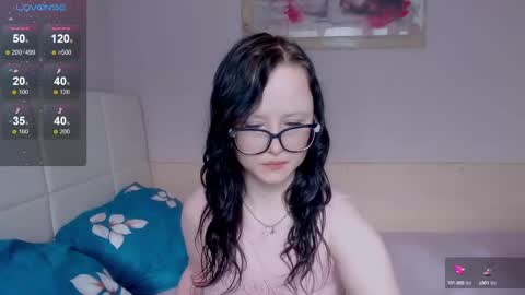 Nika and Lori online show from January 28, 2025, 8:57 am