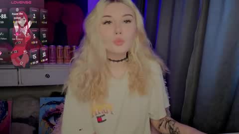 Snapshot of lilhornyprincess chatting on May 21, 2026, 11:28 am Nika and Lori online show from May 21, 2026, 11:28 am