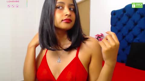 Lili online show from February 15, 2026, 3:36 am