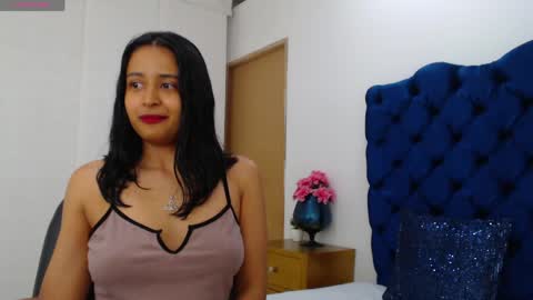 Snapshot of lili666_ chatting on May 12, 2026, 3:25 am Lili online show from May 12, 2026, 3:25 am