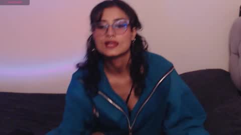 Snapshot of lili_clan11 chatting on December 20, 2025, 3:30 pm lili_clan11 online show from December 20, 2025, 3:30 pm