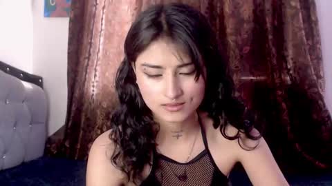 Snapshot of lili_clan11 chatting on January 15, 2026, 4:44 pm lili_clan11 online show from January 15, 2026, 4:44 pm