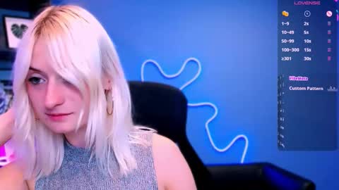 Snapshot of lili_energy chatting on September 23, 2025, 7:39 pm lili_energy online show from September 23, 2025, 7:39 pm